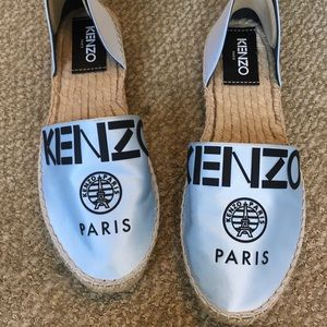 Kenzo light blue flats